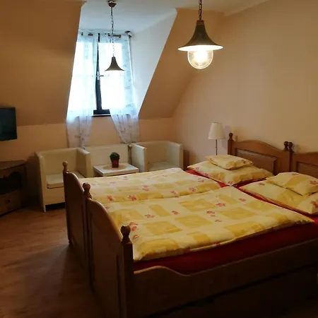 Na Trojici Pensión Banská Štiavnica